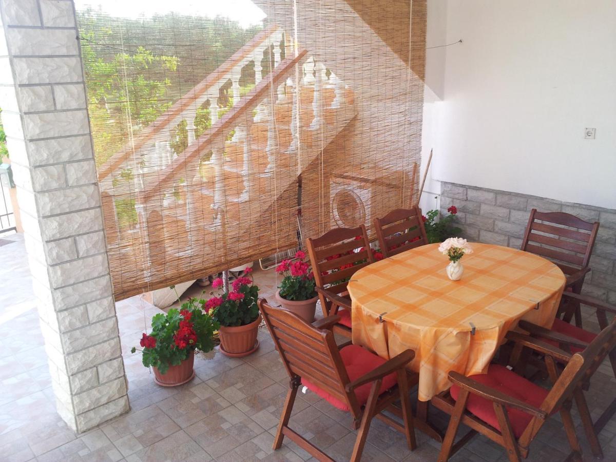 Apartments Brkovic Sukosan Exterior photo